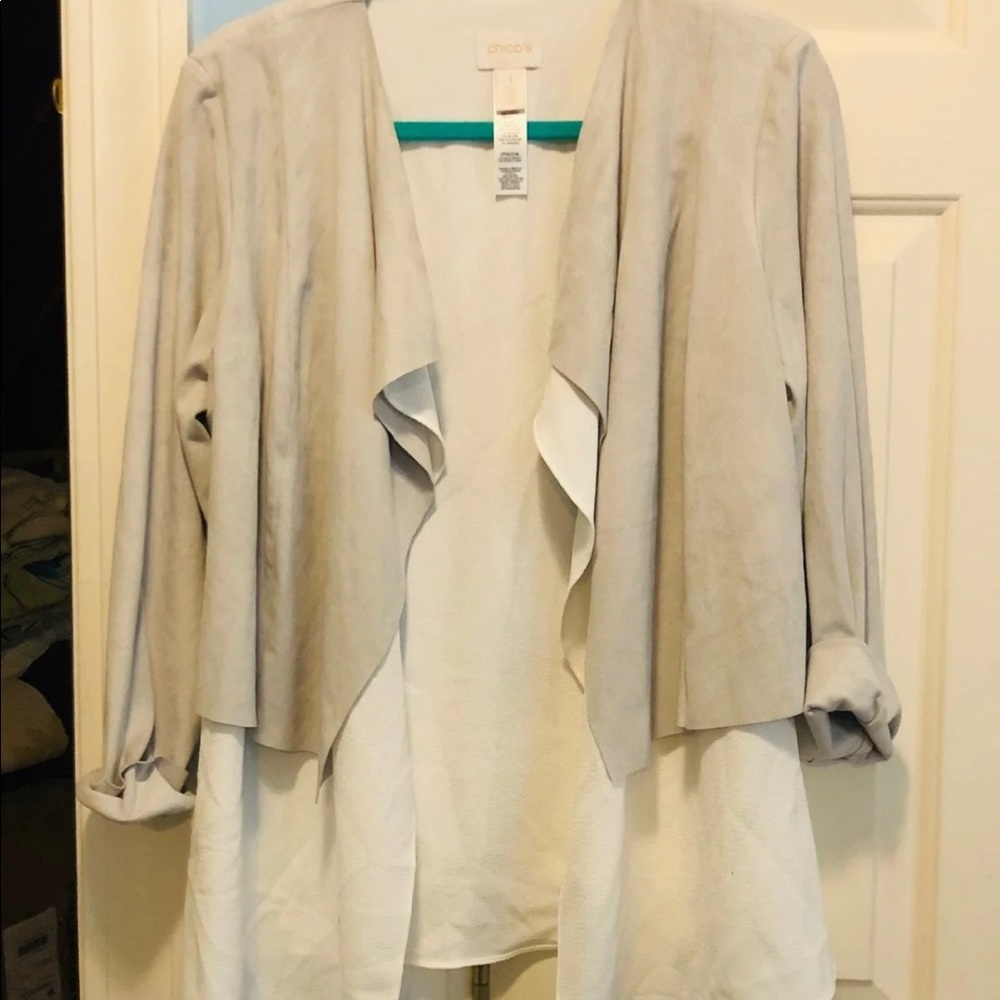 Chico Ruffled Jacket - Picture 2 of 5